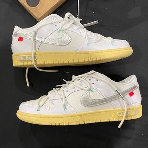 Nike Dunk OW Lot 1